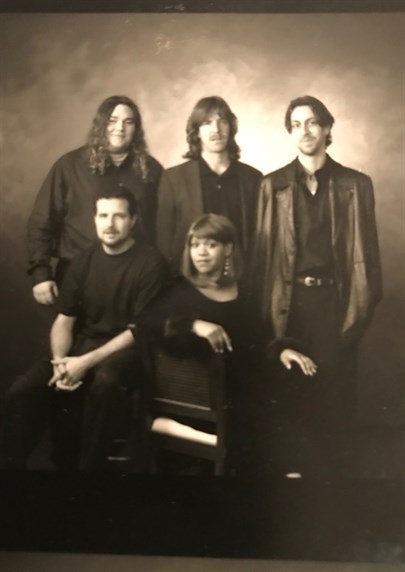 Tara Gannon and The Believers